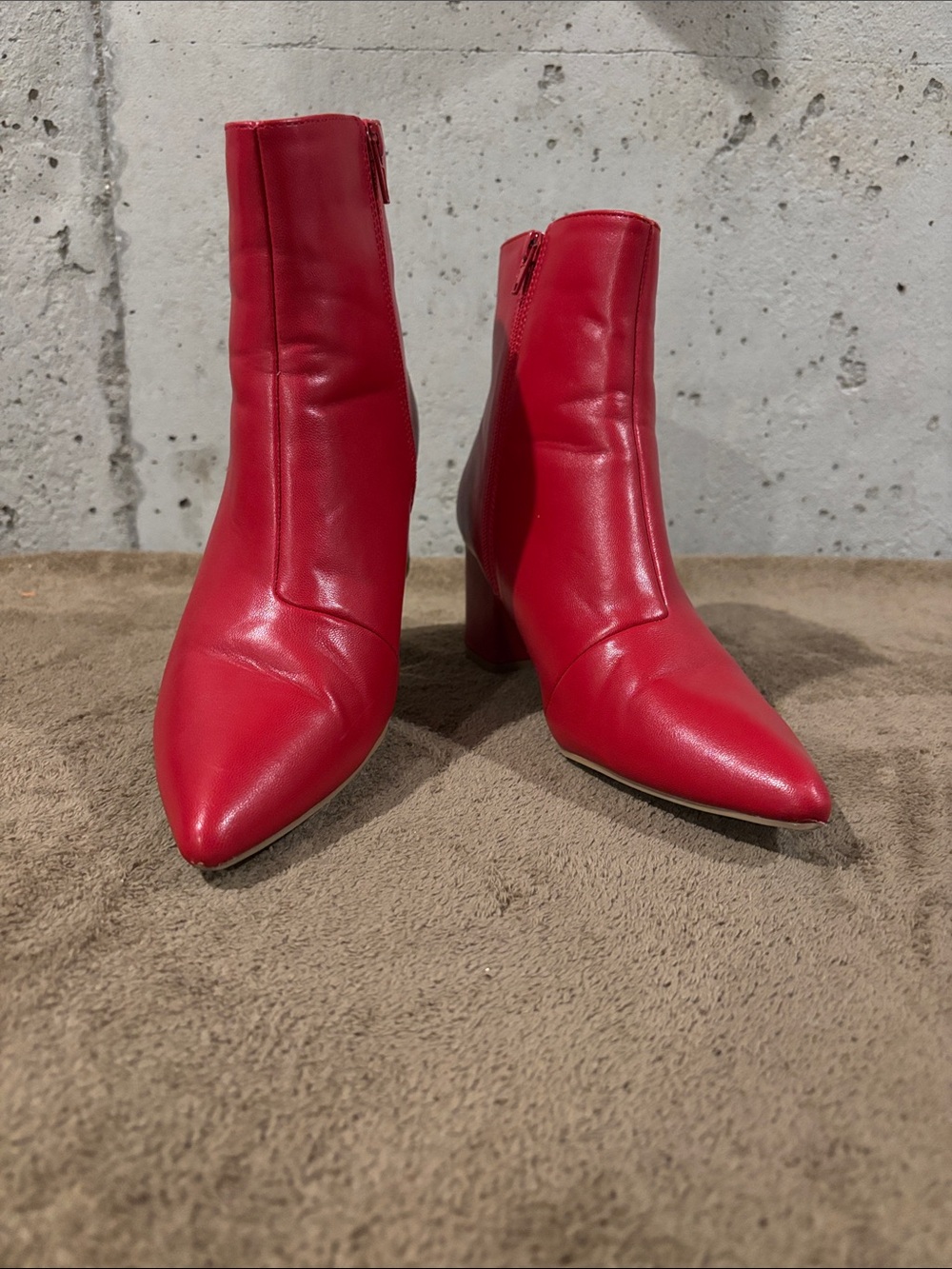 Sugar Red Nightlife Pointed Toe Ankle Booties - Size 9
